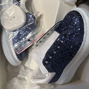 Alexander McQueen - Girls Blue Oversized Trainers